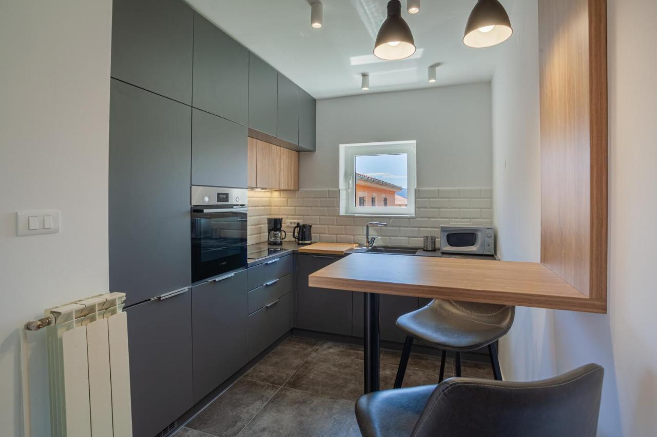 Apartman Petra Cres Zewnętrze zdjęcie
